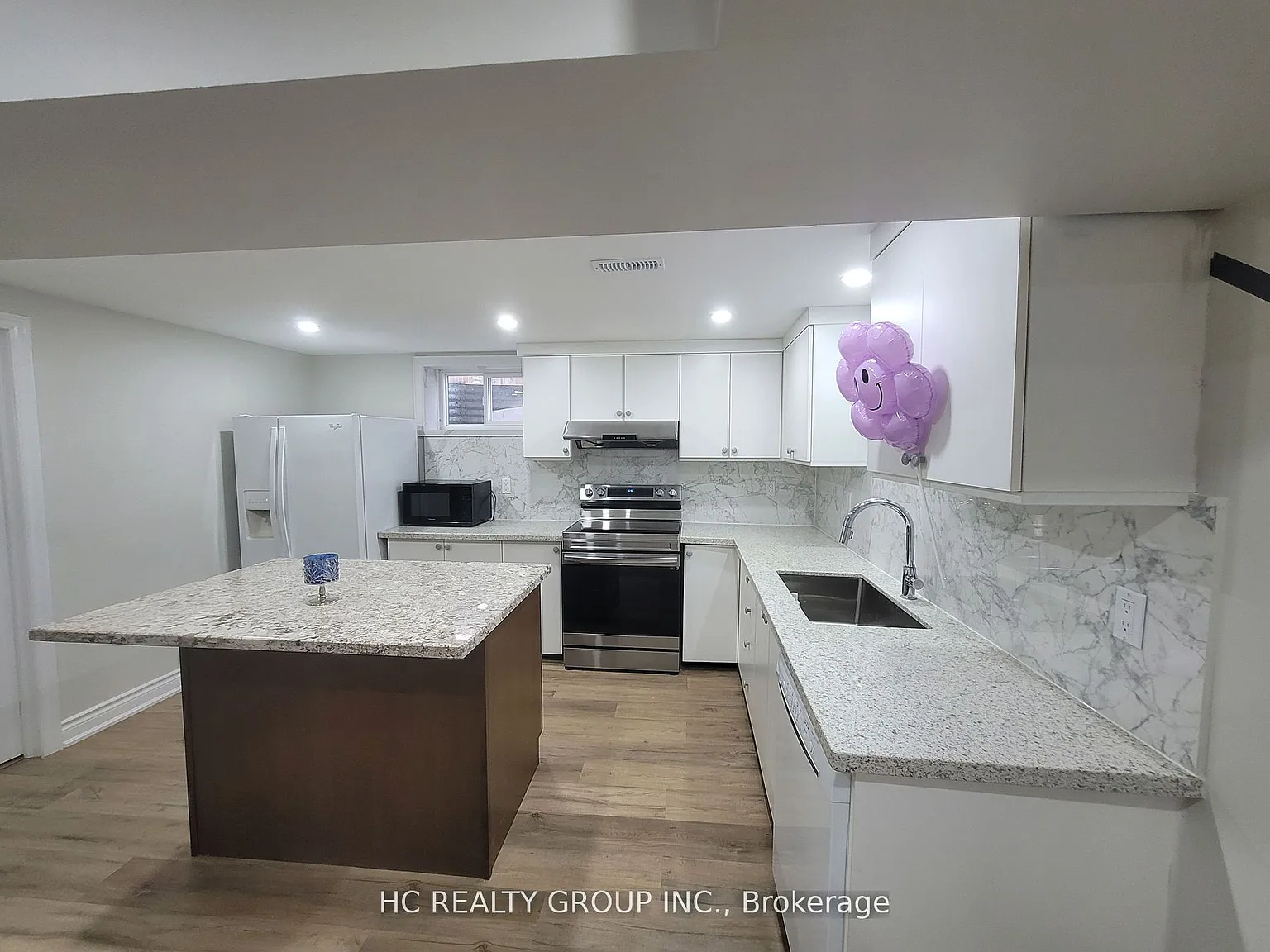 2 bed, $2,200 — Photo 3