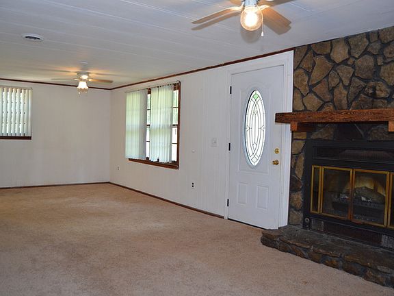 4th image of 110 Wildwood Dr
