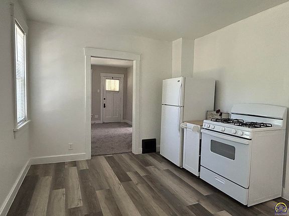 5th image of 2501 SW Clay St