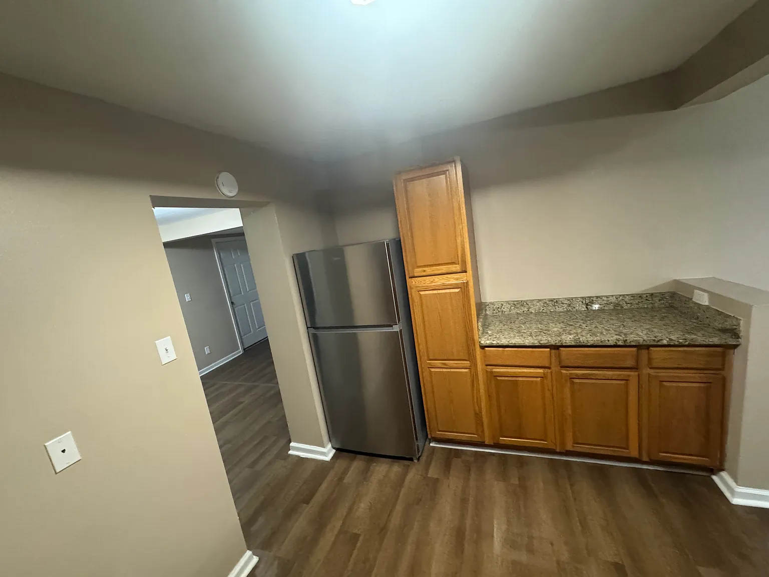 4 bed, 1849 sqft, $1,795 — Photo 4