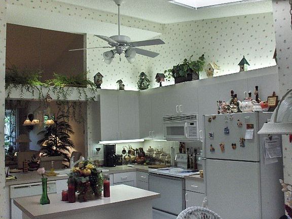 huge kitchen