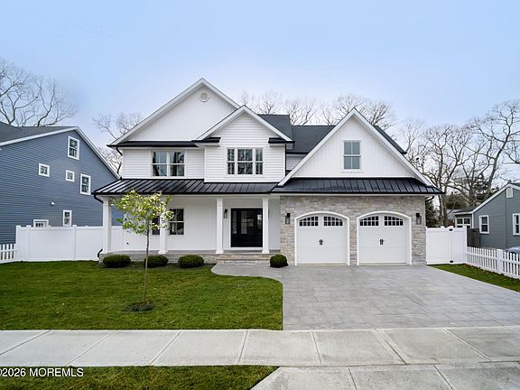 2nd image of 1235 Benedict Street