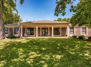 13241 Bonroyal Dr, Saint Louis, MO 63131