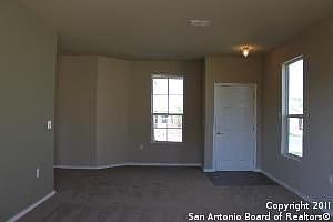 5th image of 8914 Mission Strm