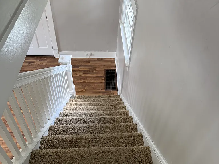 521 Garfield Ave — Photo 20