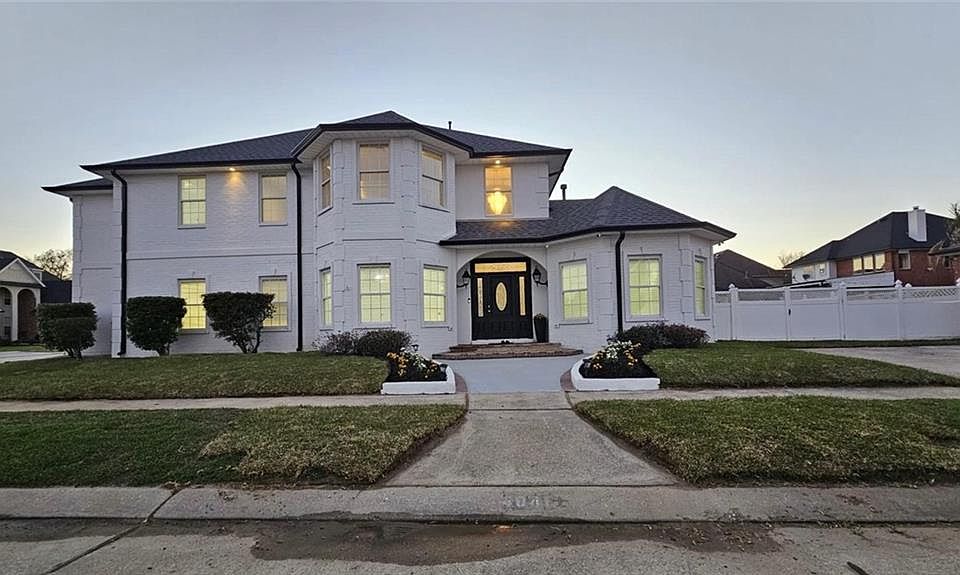 1st image of 4041 Teche Dr