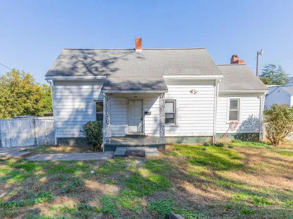 106 Williams St, Laurens, SC 29360