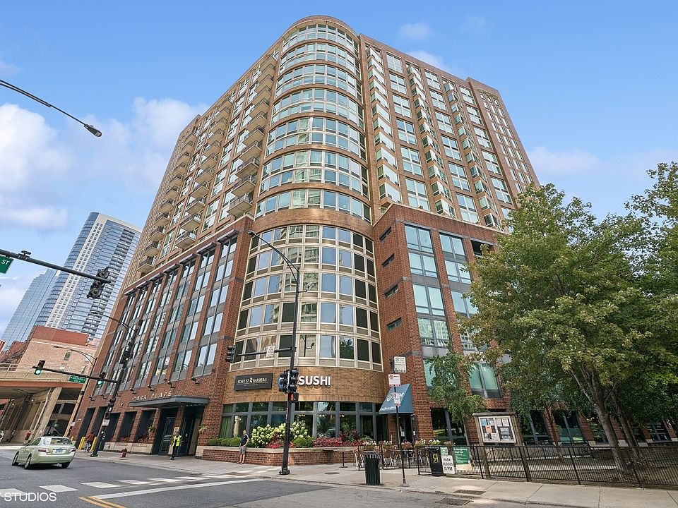 1st image of 600 N Kingsbury St APT 1004