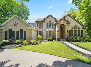 8961 Glenn Rd, Grass Lake, MI 49240