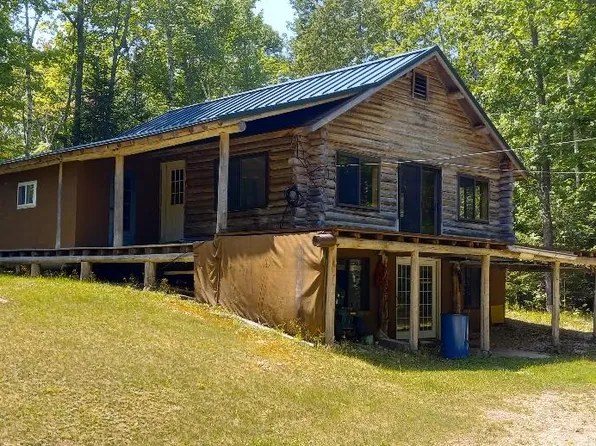 617 Firetower Rd, Bois Blanc Island, MI 49775