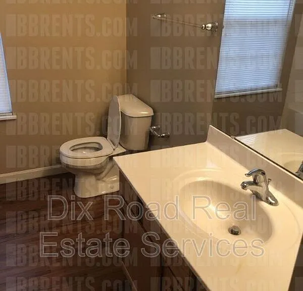 449 Draft Ct — Photo 10