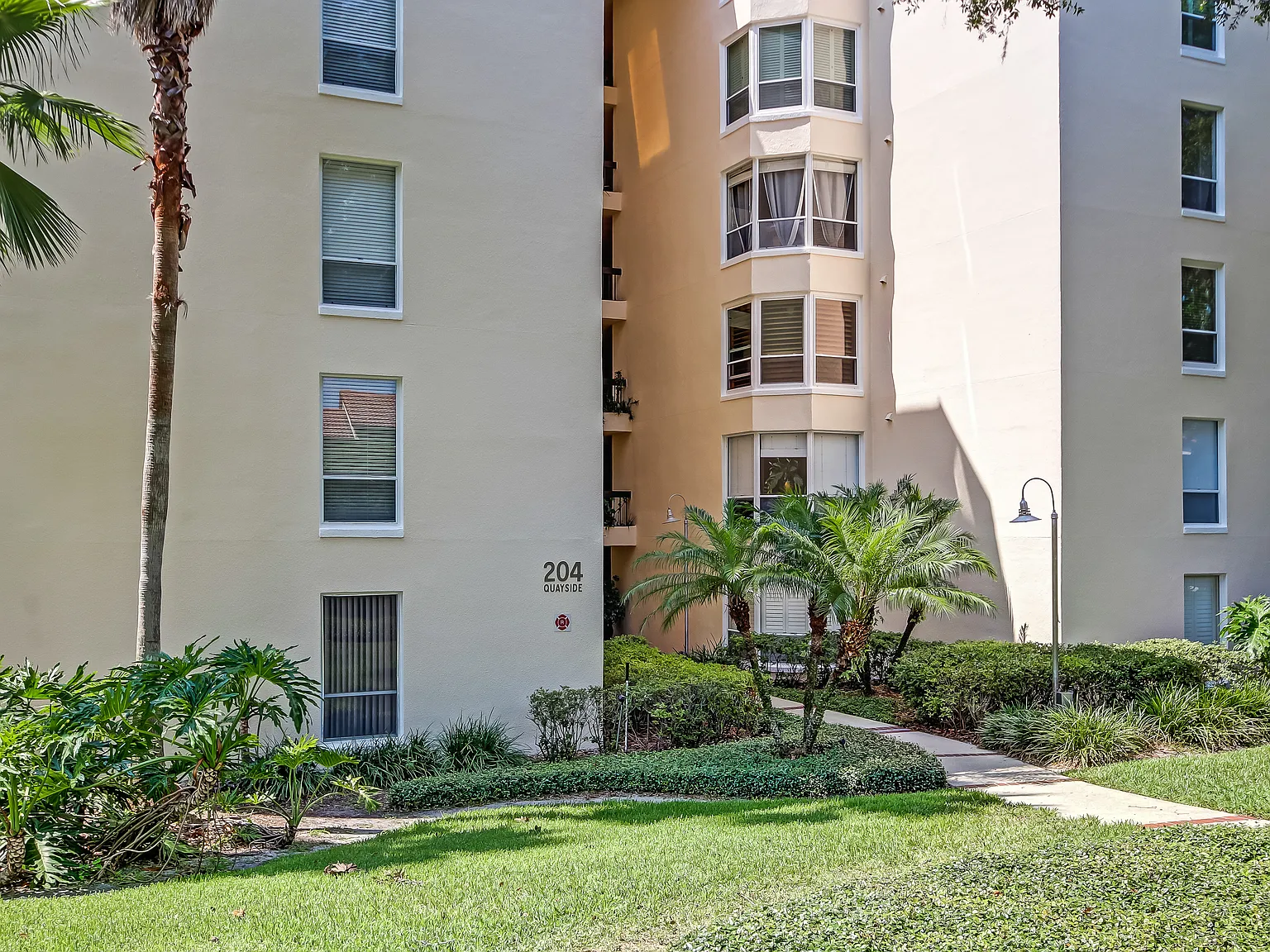 2 bed, 1203 sqft, $2,800 — Photo 2