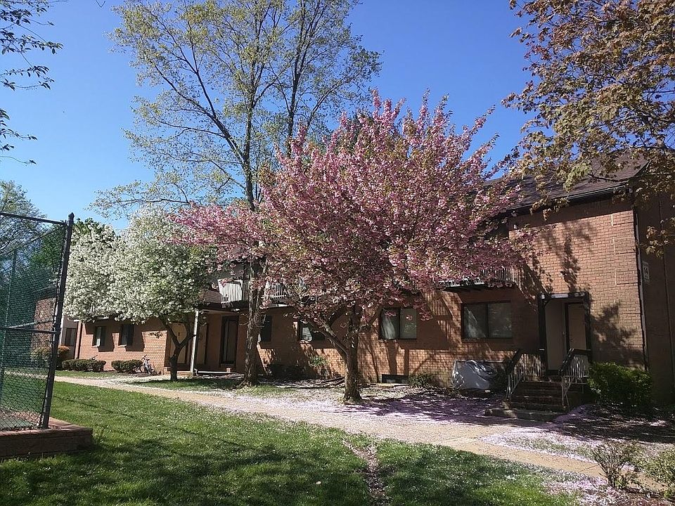 1st image of 901 Knollwood Dr #5wjpcm0kj