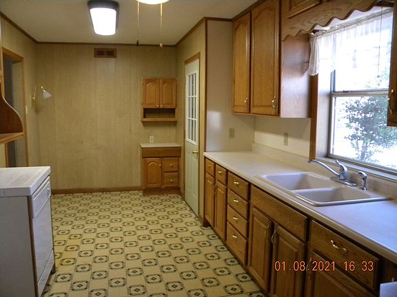 4th image of 2519 Colorado Ave