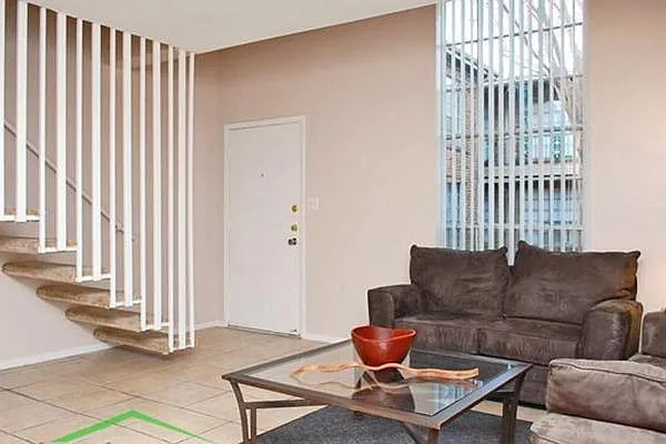 Tanglewood Place — Photo 18
