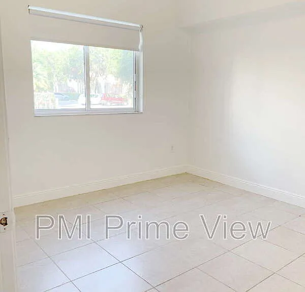 11060 SW 196th St #105 — Photo 13
