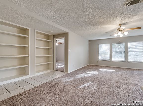2nd image of 2925 Cottonwood Dr