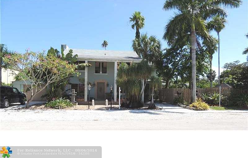1st image of 114 NW 25th St