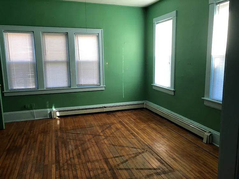 2464 N Bremen St #2 — Photo 8