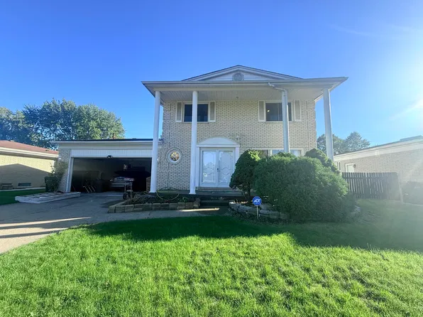3516 Gordon Dr, Sterling Heights, MI 48310