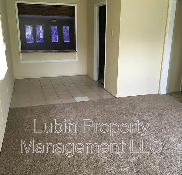 3266 Rochester Rd — Photo 5