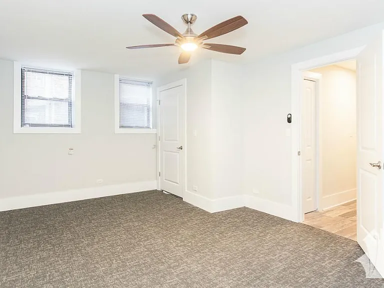 2922 W Logan Blvd #G — Photo 13