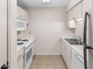 8545 Summa Ave #Q-11, Baton Rouge, LA 70809