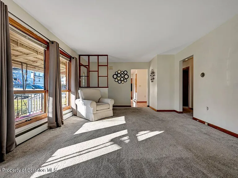 1020 W Market St — Photo 9