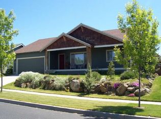 20695 Russell Dr, Bend, OR 97701