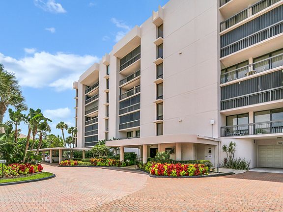 4th image of 2697 N Ocean Blvd #303F