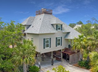 309 Shadow Race Ln, Folly Beach, SC 29439