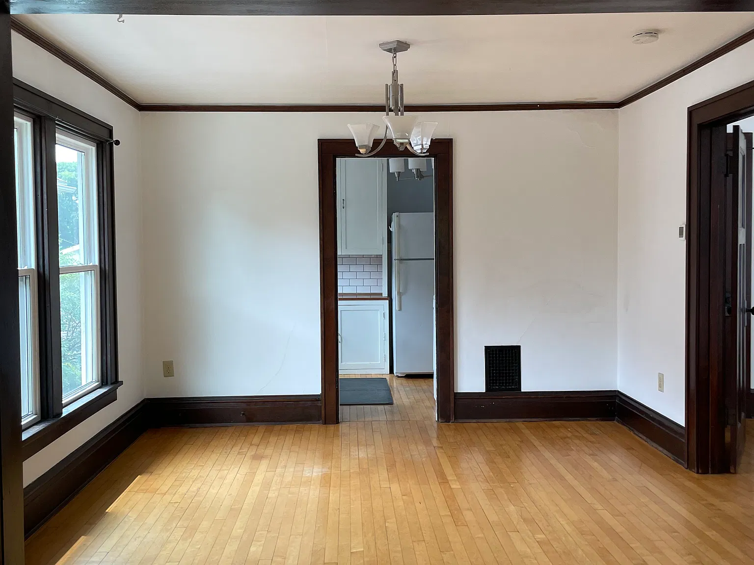 2 bed, 920 sqft, $2,150 — Photo 3
