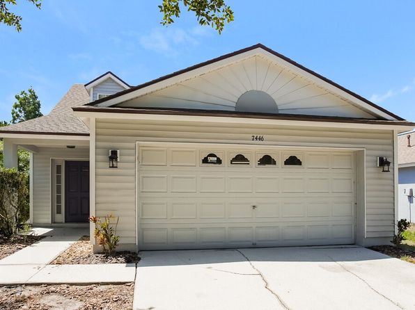 7446 Oxford Garden Cir