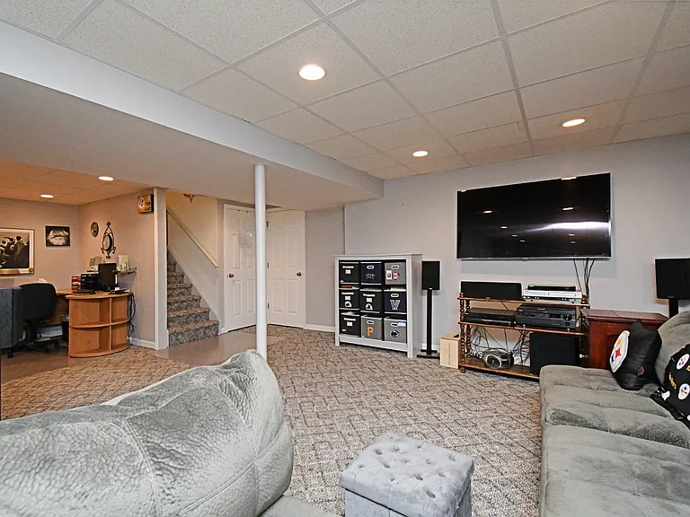 187 Pinecrest Ln — Photo 33
