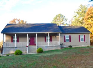 2687 Grays Bend Rd, Centerville, TN 37033