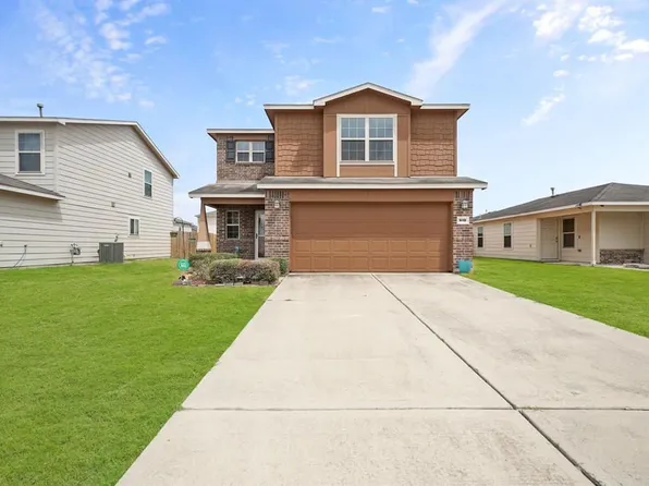 919 Salado Slough Ln, Rosenberg, TX 77471