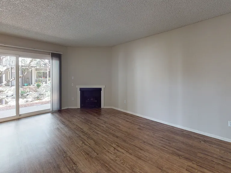 27 Seventy Five Mesa Verde — Photo 220