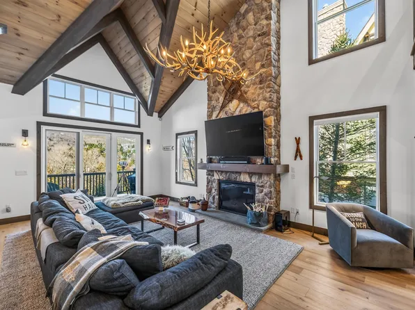 19B Boulder Ridge Drive #19B, Dover, VT 05356