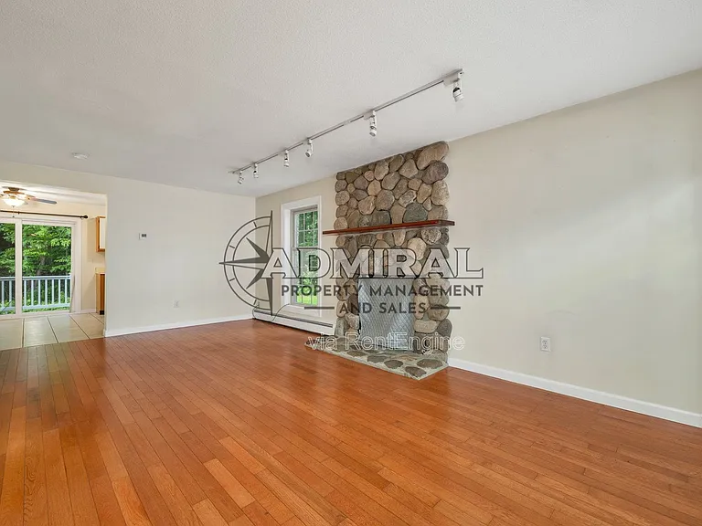 65 Woodland Grn — Photo 1