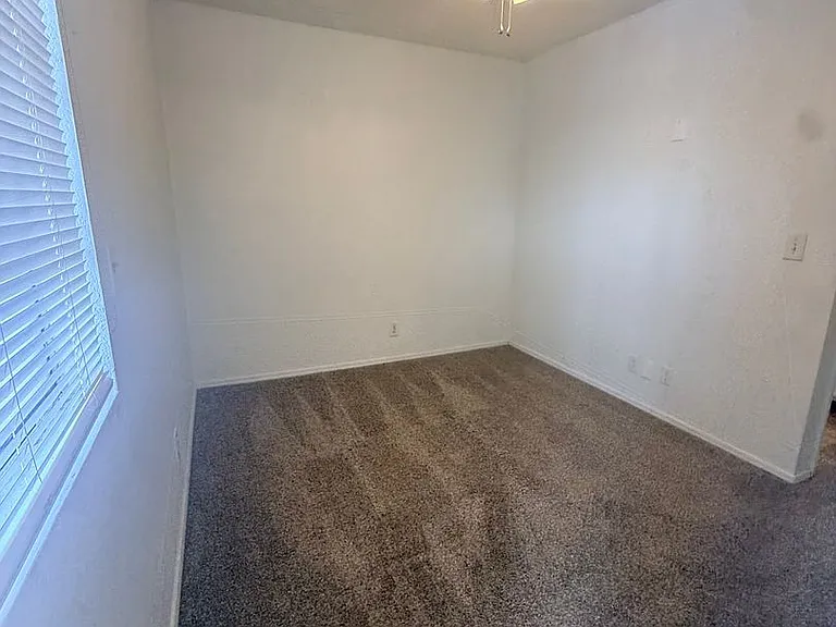 Alderview Apartments — Photo 13
