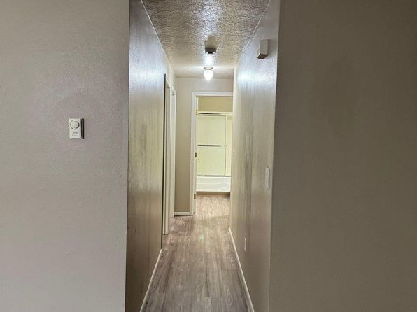 salem-oregon-2092266167 picture