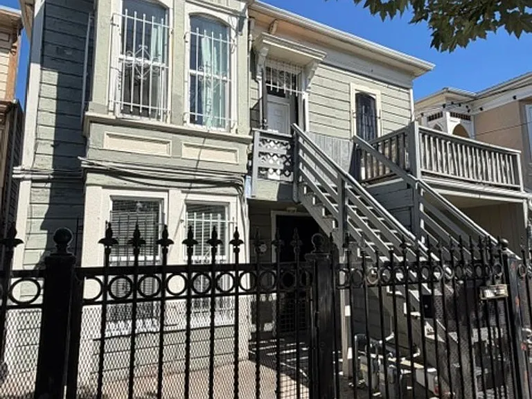 1115 Willow St — Photo 1