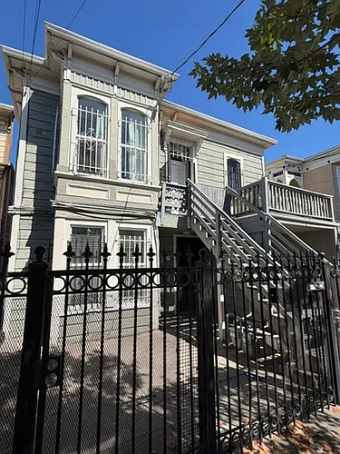 1115 Willow St Photo 1