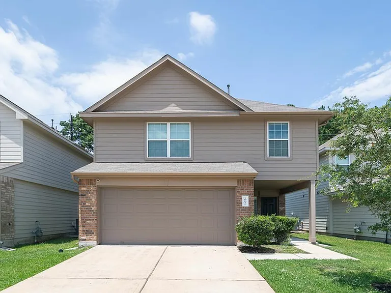 10015 Piave Dr — Photo 1