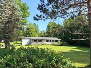 235 Hughes St, Maugerville, NB E3A 7B4