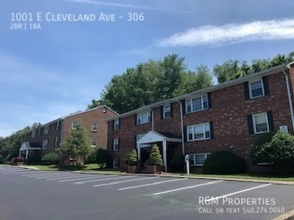 1001 E Cleveland Ave APT 306, Vinton, VA 24179