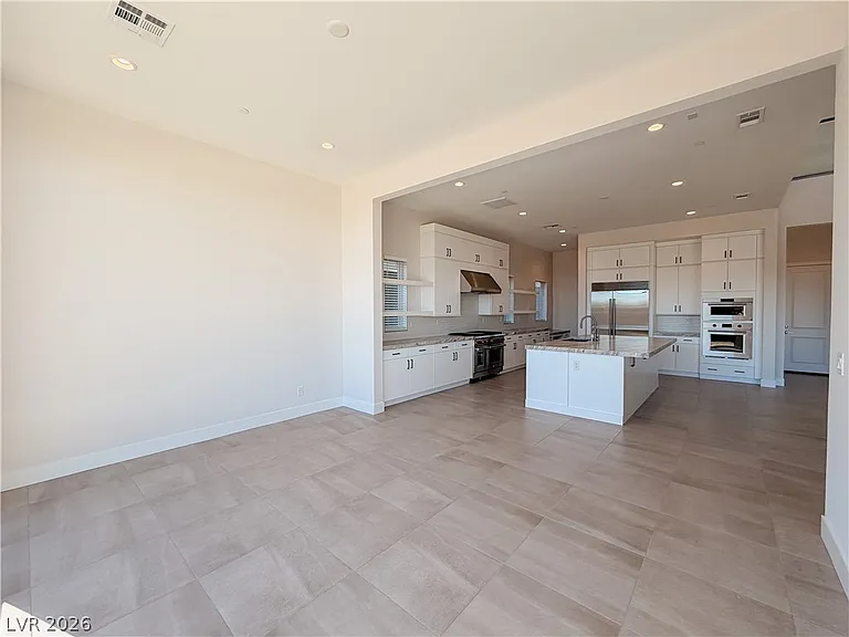 10761 Canyon Bloom Dr — Photo 17