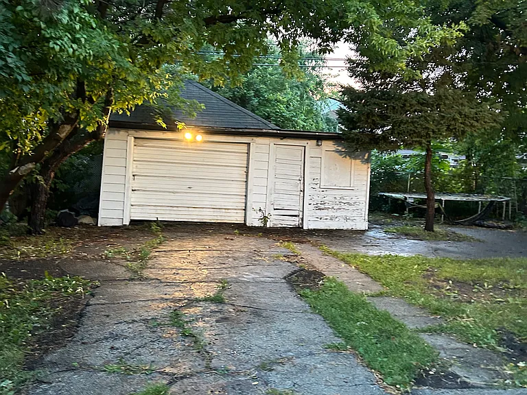 10020 S Wentworth Ave — Photo 10