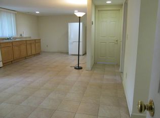 321 Broad Ave FLOOR 1, Ridgefield, NJ 07657