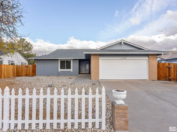 1490 Crown Dr, Reno, NV 89503